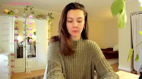 Snapshot of gingerbread__house chatting on 02-28-26, 01:12 Vasilisa online show from 02-28-26, 01:12