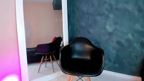 Snapshot of gingermoon_ chatting on 11-06-25, 07:26 Ginger online show from 11-06-25, 07:26