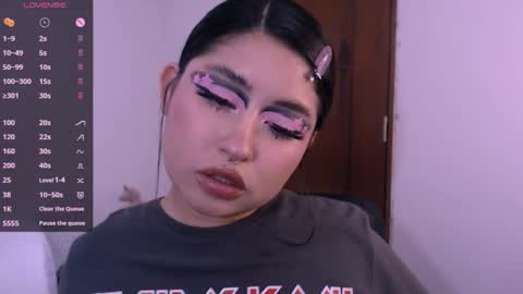 Snapshot of ginmeowuwu chatting on 10-22-25, 05:34 ginmeowuwu online show from 10-22-25, 05:34