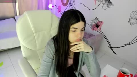 Snapshot of ginnywett chatting on 02-23-26, 01:19 Kendall online show from 02-23-26, 01:19