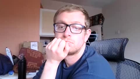 Snapshot of ginwood chatting on 10-10-25, 01:54 ginwood online show from 10-10-25, 01:54