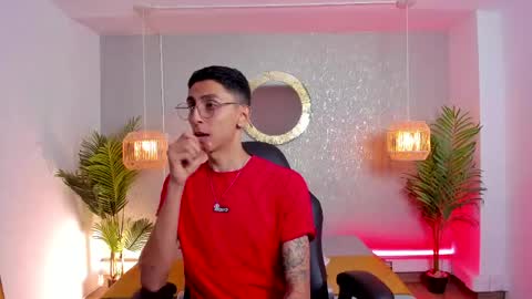 Snapshot of gio_carangi chatting on 05-13-26, 02:31 Gio Carangi online show from 05-13-26, 02:31