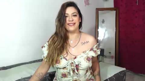 Snapshot of gio_gio44 chatting on 12-15-24, 08:58 Giorgia online show from 12-15-24, 08:58