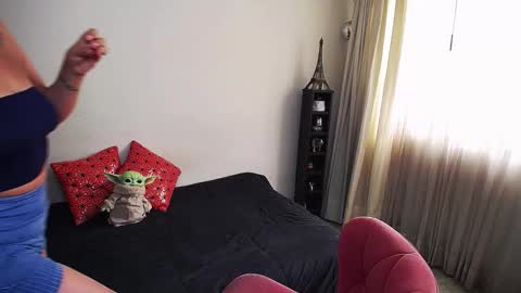 Giorgia online show from 11-10-25, 05:34