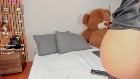 gio_gray online show from 07-04-26, 08:31