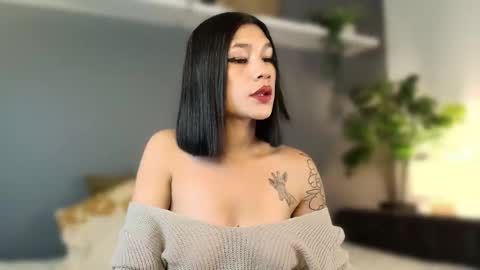 Snapshot of giorgili1 chatting on 02-14-25, 04:15 Gigi online show from 02-14-25, 04:15