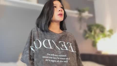 Snapshot of giorgili1 chatting on 03-01-25, 05:31 Gigi online show from 03-01-25, 05:31