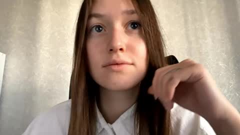 Melisa online show from 04-26-26, 01:25