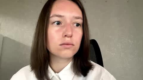 Melisa online show from 05-18-26, 01:02