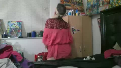 Snapshot of giovanni131971 chatting on 12-16-25, 10:37 giovanni131971 online show from 12-16-25, 10:37