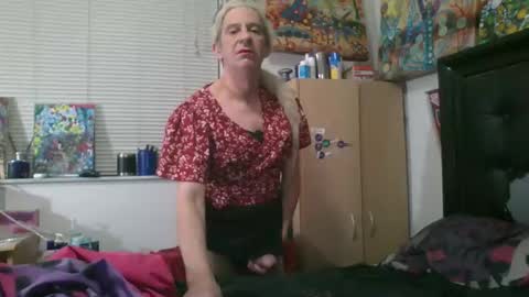 Snapshot of giovanni131971 chatting on 12-20-25, 10:00 giovanni131971 online show from 12-20-25, 10:00