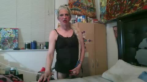 Snapshot of giovanni131971 chatting on 03-05-26, 10:11 giovanni131971 online show from 03-05-26, 10:11