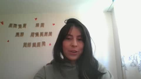 Snapshot of girl_marvel1 chatting on 10-02-25, 06:59 Alejandra online show from 10-02-25, 06:59