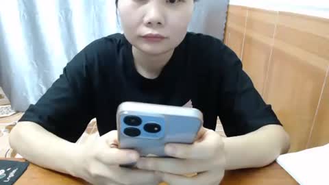 Snapshot of girlbaee chatting on 09-20-25, 01:28 Babe online show from 09-20-25, 01:28
