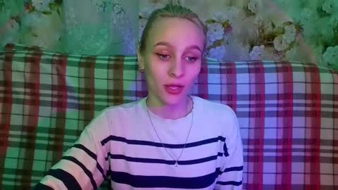 Seniya online show from 03-04-25, 12:50