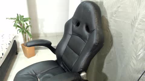 Ariana Sophia.  online show from 12-26-24, 05:47