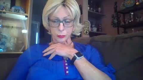 Girlinrock online show from 05-08-26, 01:00