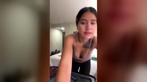 Snapshot of girlpinkxx chatting on 05-19-26, 04:52 girlpinkxx online show from 05-19-26, 04:52