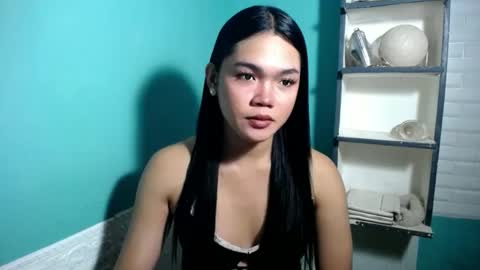 Snapshot of girlsweet_preciousxoxo chatting on 02-07-26, 06:06 Precious online show from 02-07-26, 06:06