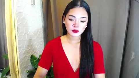 Snapshot of girlsweet_preciousxoxo chatting on 02-22-26, 04:46 Precious online show from 02-22-26, 04:46