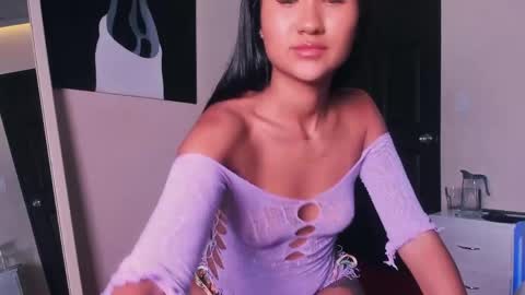 girlytiny online show from 04-30-26, 06:53