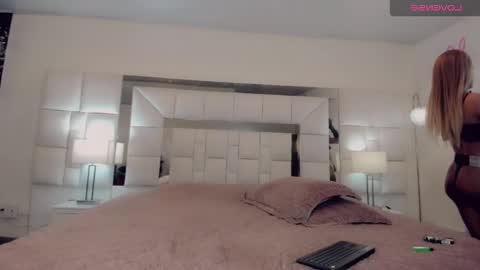 Gisel online show from 03-04-25, 08:05