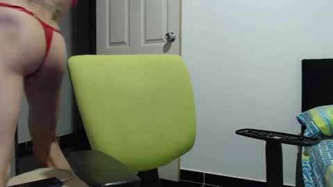 Gisella online show from 09-27-25, 03:22