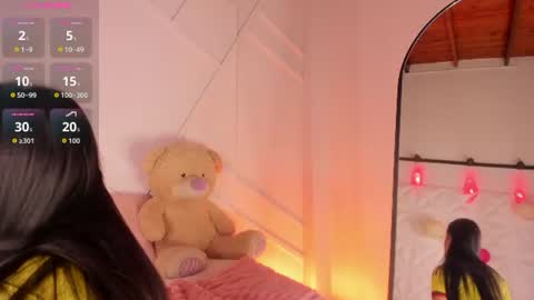 Snapshot of gisellepalmer_88 chatting on 06-17-26, 06:31 GisellePalmer online show from 06-17-26, 06:31