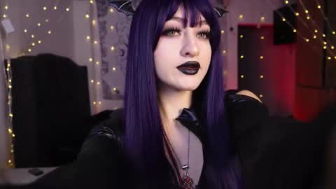 Snapshot of giselx_xx chatting on 02-08-26, 05:22 GISEL online show from 02-08-26, 05:22