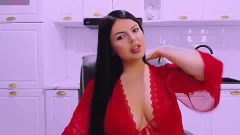 Giulia online show from 02-17-26, 10:16