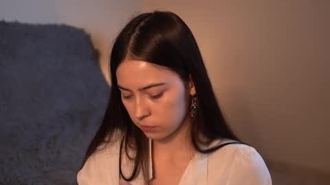 Agness online show from 12-22-25, 01:19