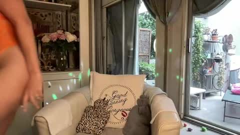 Gl1tter Barbie online show from 04-23-26, 12:29