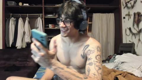 edward online show from 12-22-24, 02:49