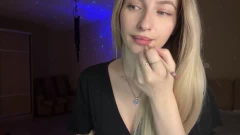 glamour_rogue online show from 12-03-25, 05:55