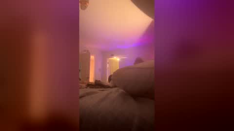 glampire016 online show from 03-18-26, 09:01