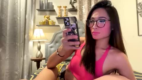 Snapshot of gleiahong chatting on 05-27-26, 12:24 gleiahong online show from 05-27-26, 12:24