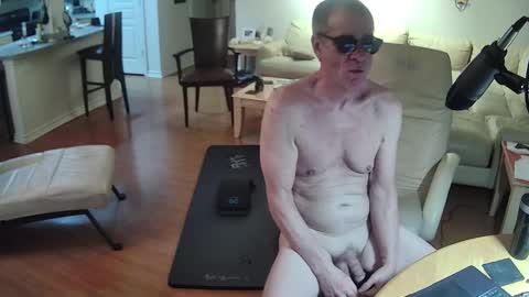 glennbitch online show from 10-06-25, 02:20