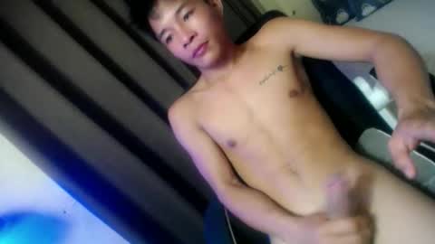 Snapshot of glenndou_daxs chatting on 09-14-25, 05:06 glenndou_daxs online show from 09-14-25, 05:06