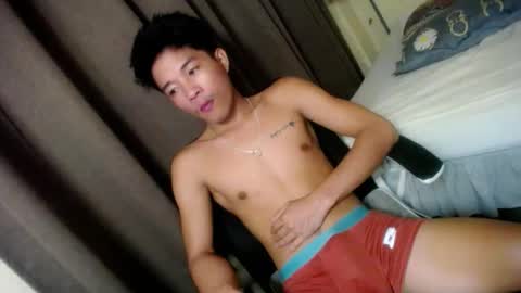 Snapshot of glenndou_daxs chatting on 10-17-25, 12:08 glenndou_daxs online show from 10-17-25, 12:08
