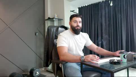 Matthew .. for short call me Matt online show from 12-20-24, 10:05