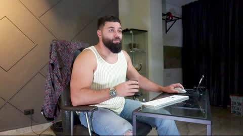 Matthew .. for short call me Matt online show from 01-17-25, 02:08