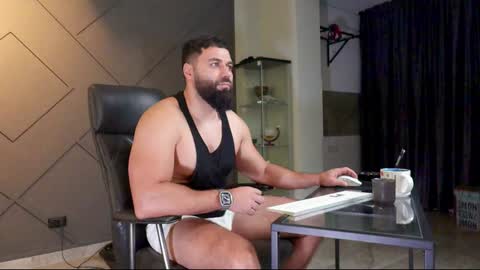 Matthew .. for short call me Matt online show from 01-17-25, 05:11