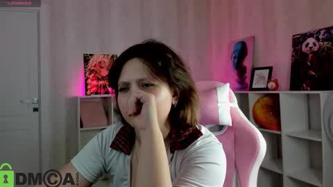 glimmer_goddesss online show from 12-04-25, 09:29