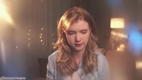 Snapshot of glimmerwave chatting on 12-21-25, 07:54 Gracia online show from 12-21-25, 07:54