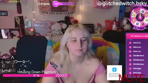 Glitch online show from 01-07-25, 02:53