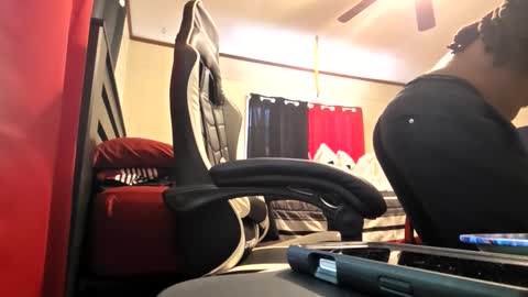 glomightyj online show from 06-10-26, 08:41