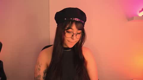 Mimi online show from 02-07-26, 08:45