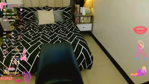 Snapshot of glorious_kim chatting on 09-13-25, 04:01 Kim - DONT FORGET TO FOLLOW AND GIME THUMBS UP online show from 09-13-25, 04:01