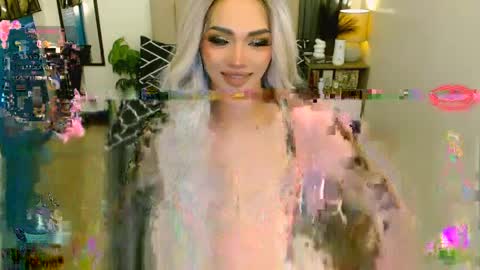 Snapshot of glorious_kim chatting on 06-01-26, 07:10 Kim - DONT FORGET TO FOLLOW AND GIME THUMBS UP online show from 06-01-26, 07:10
