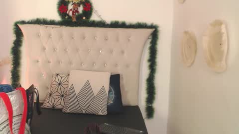 Snapshot of glory_shine chatting on 01-06-26, 12:42 Glory online show from 01-06-26, 12:42